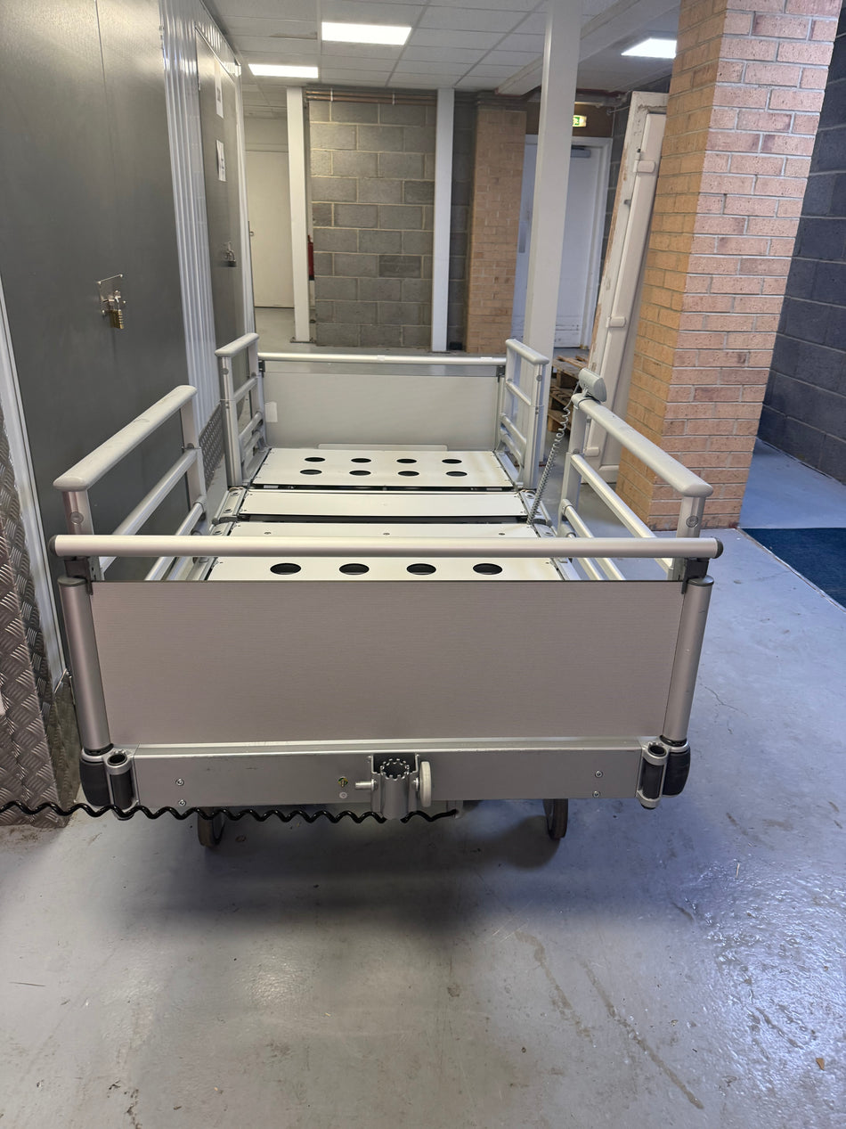 Height-adjustable base frame of Volker hospital bed