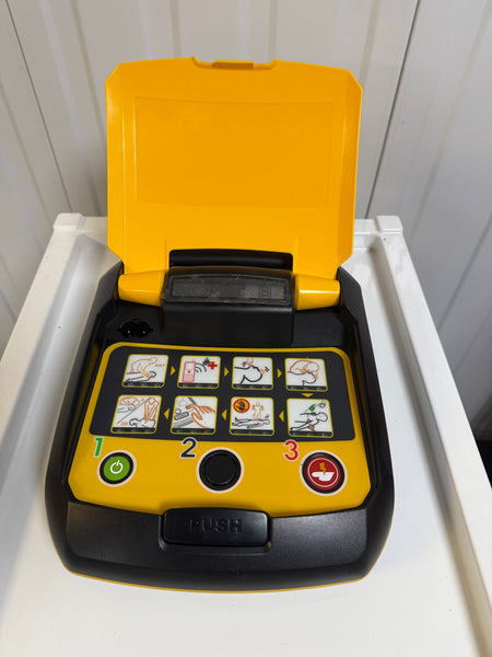 Mediana HeartOn A10 battery powered AED with self-test feature