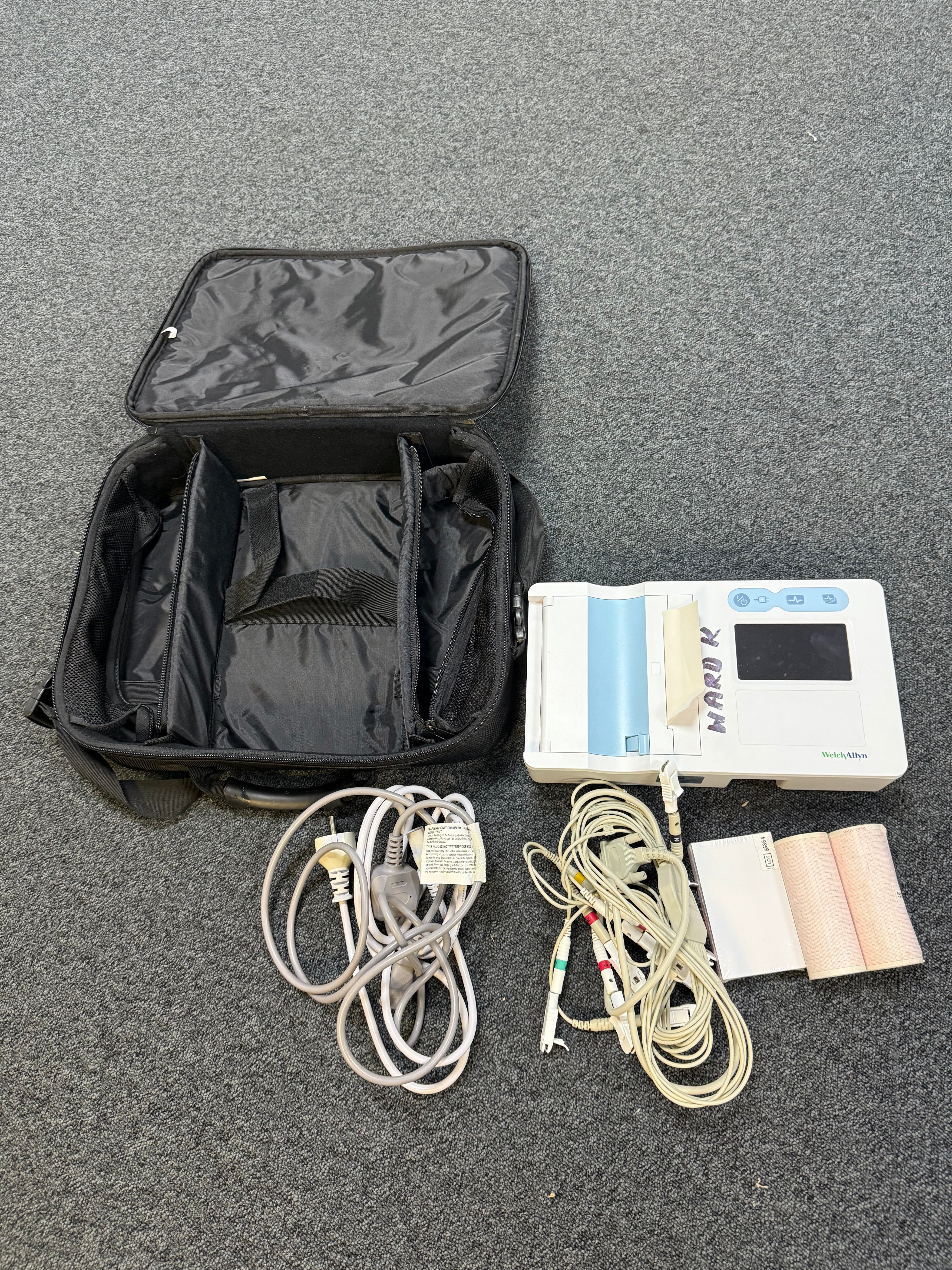 Portable 12-lead ECG with protective carry bag