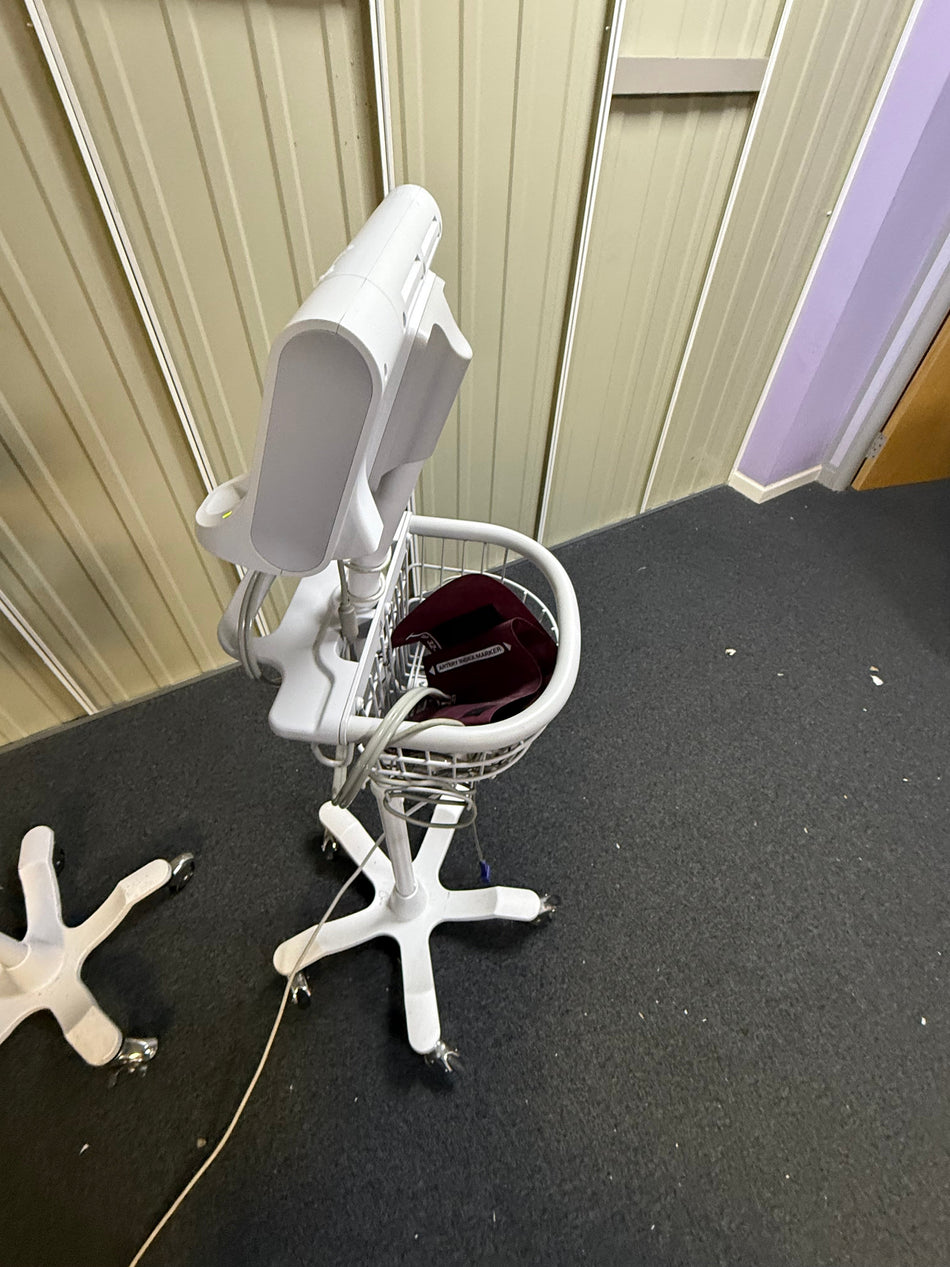 Welch Allyn Connex Spot Vital Signs Monitor on Stand with Power Supply and Accessories Welch Allyn