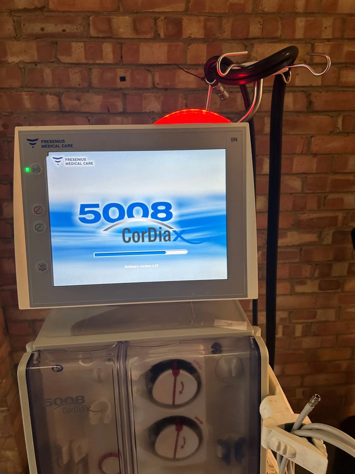Fresenius Medical Care 4008 CorDiax Dialysis Machine with Hoses - SelfiMed UK