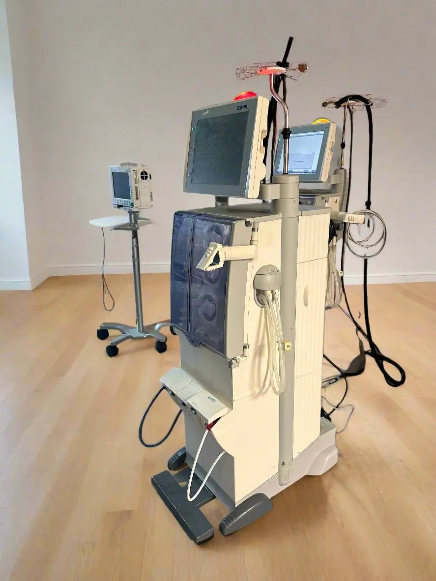 Fresenius Medical Care 4008 CorDiax Dialysis Machine with Hoses - SelfiMed UK