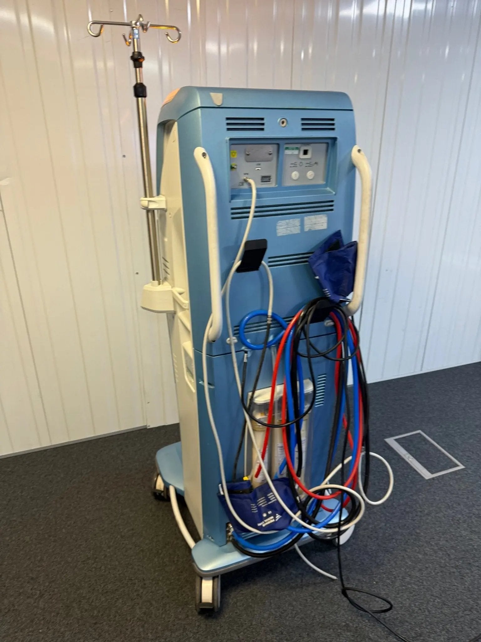 Gambro Artis+ physio Dialysis Machine - SelfiMed UK