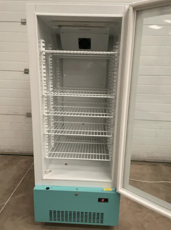 LEC PG1607C Upright Refrigerator - SelfiMed UK