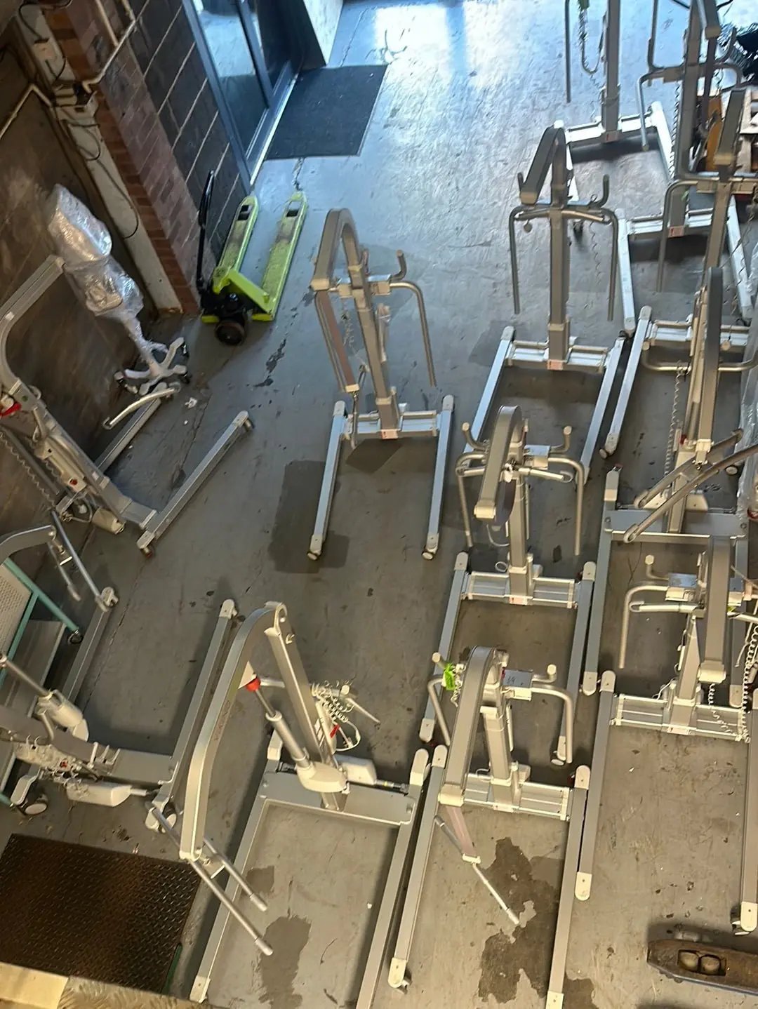 Liko Viking M Patient Hoist with Battery and Remote Control - SelfiMed UK