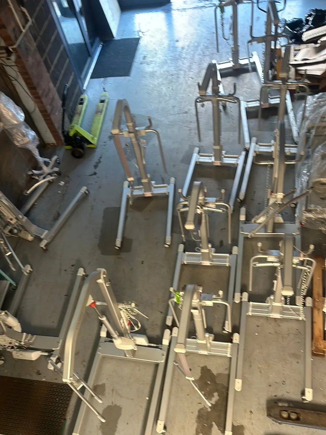 Liko Viking M Patient Hoist with Battery and Remote Control - SelfiMed UK