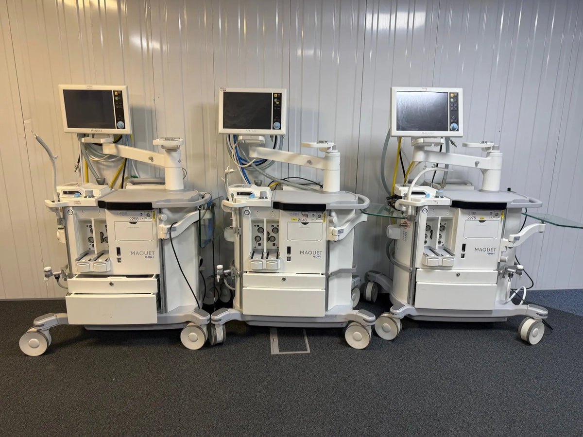 Maquet Flow - i Anaesthesia Machine with Hose - System Version 4.9 - Software Version 04.09.00