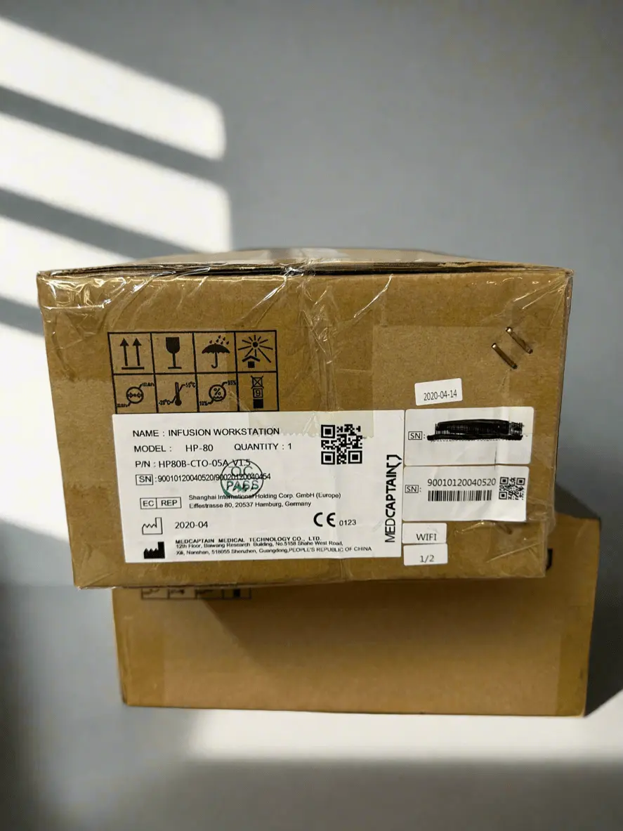 MedCaptain HP - 80 Cabinet / Workstation with HP - 80 Cabinet Cover & Pole Clamp - New in Box