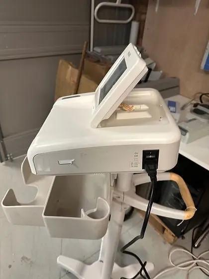 Philips Avalon FM30 Patient Monitor - SelfiMed UK