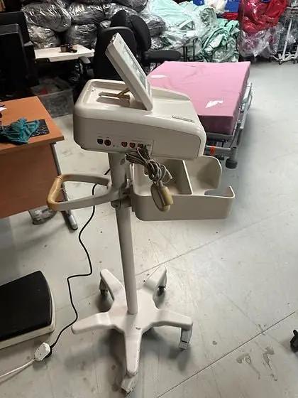 Philips Avalon FM30 Patient Monitor - SelfiMed UK