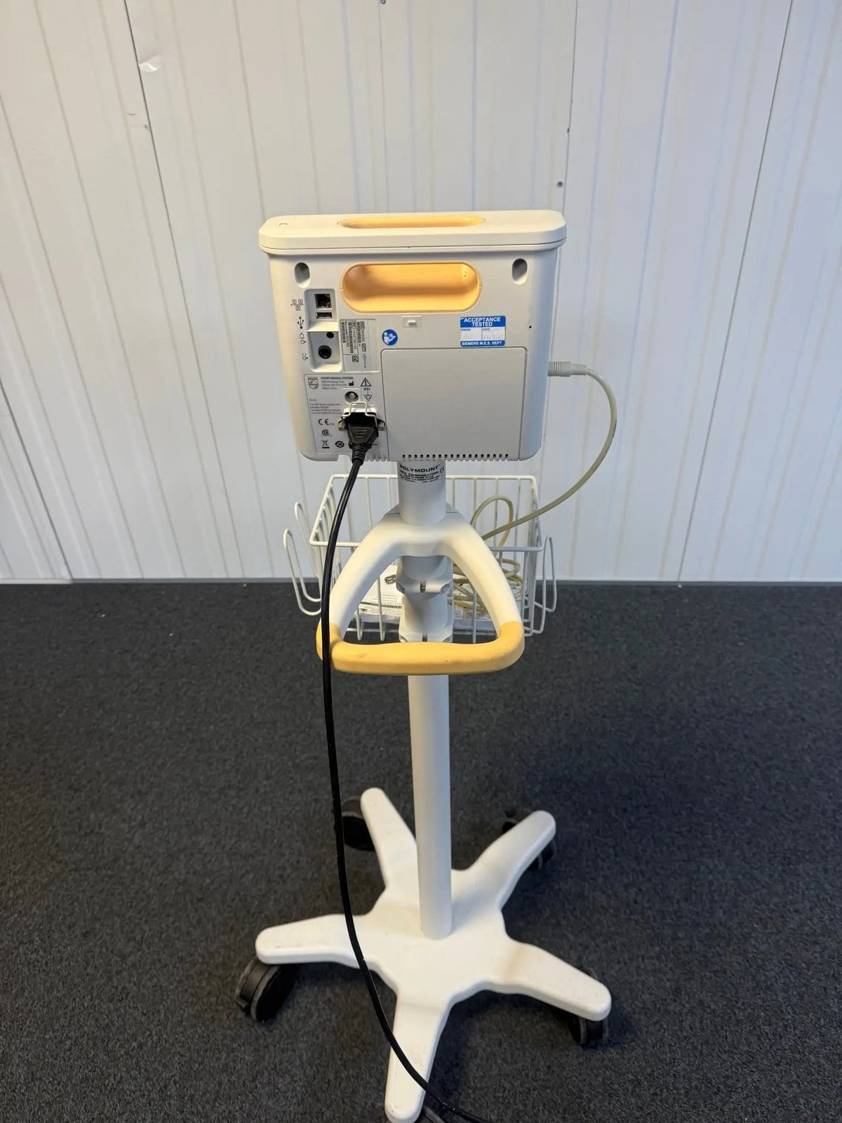 Philips SureSigns VM4 Patient Monitor on Rollstand - SelfiMed UK
