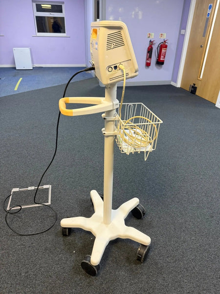 Philips SureSigns VM4 Patient Monitor on Rollstand - SelfiMed UK