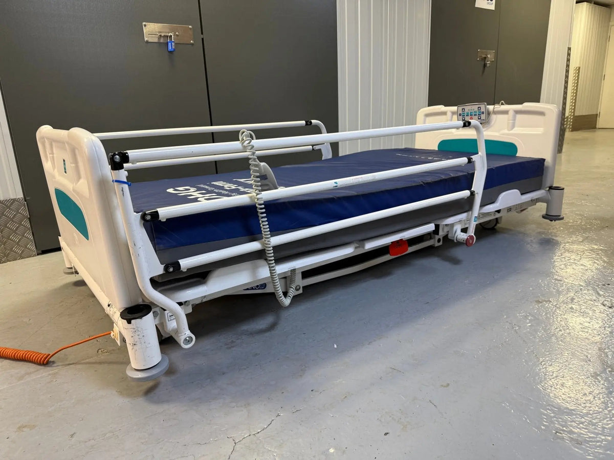 Sidhil Innov8 Low Level Bed with Hospital Bed Mattress - SelfiMed UK