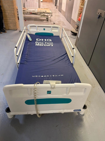 Sidhil Innov8 Low Level Bed with Hospital Bed Mattress - SelfiMed UK