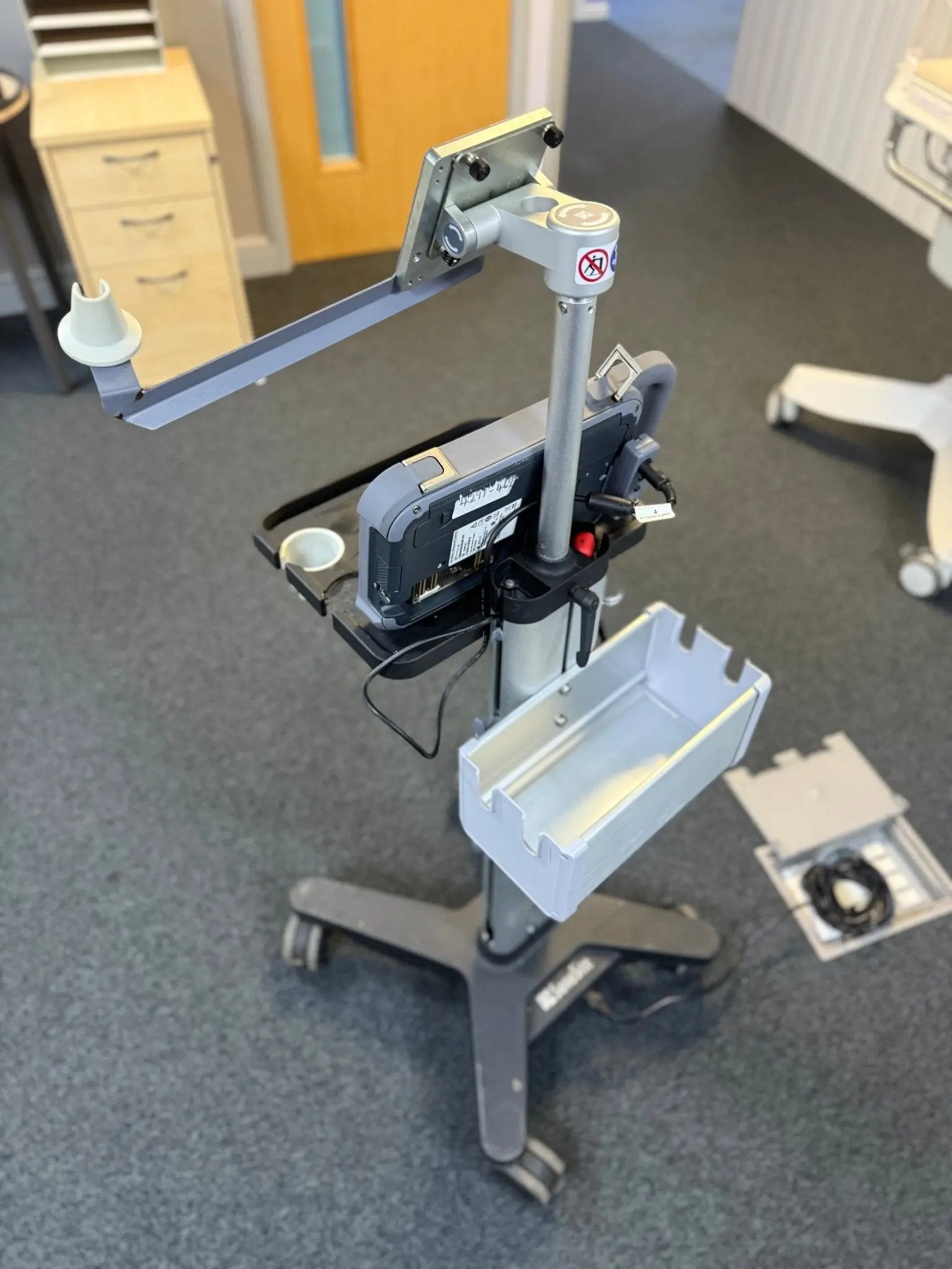 SonoSite NanoMaxx Portable Ultrasound Scanner (Ref: P11111 - 45) (Mfd. 2013) - SelfiMed UK