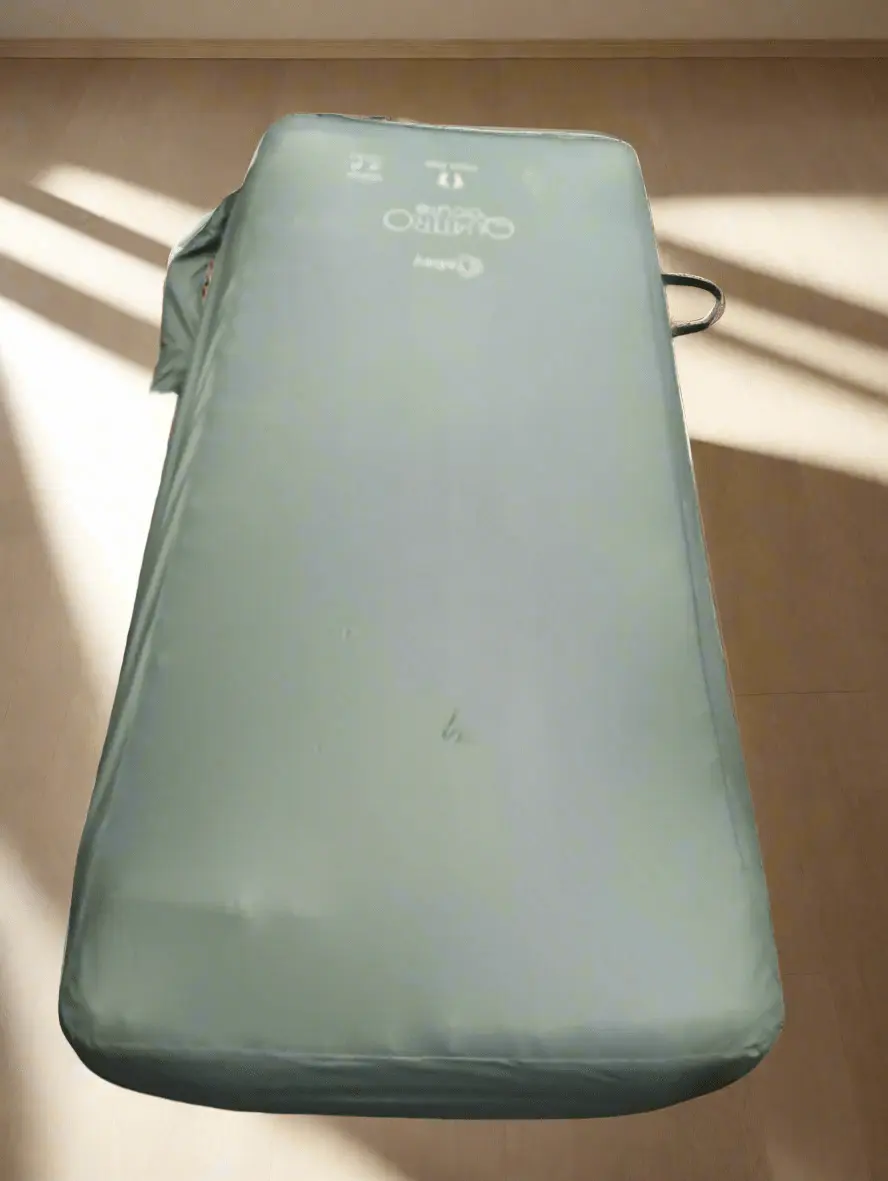 Talley Quattro Acute inflatable Mattress with Pump - SelfiMed UK