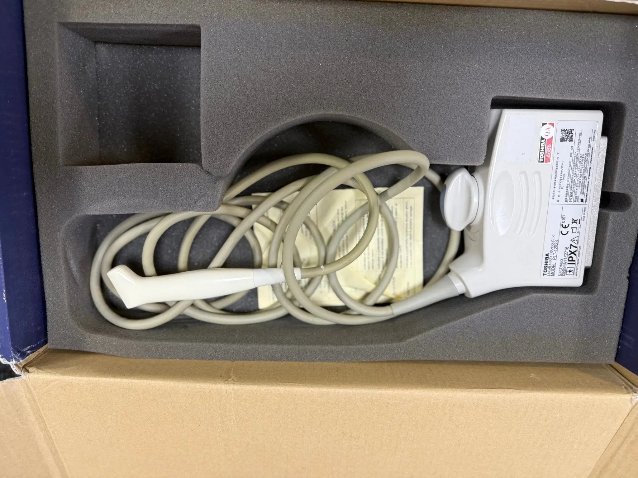 Toshiba PLT - 1202S "Hockey Stick" Linear Array Transducer - SelfiMed UK