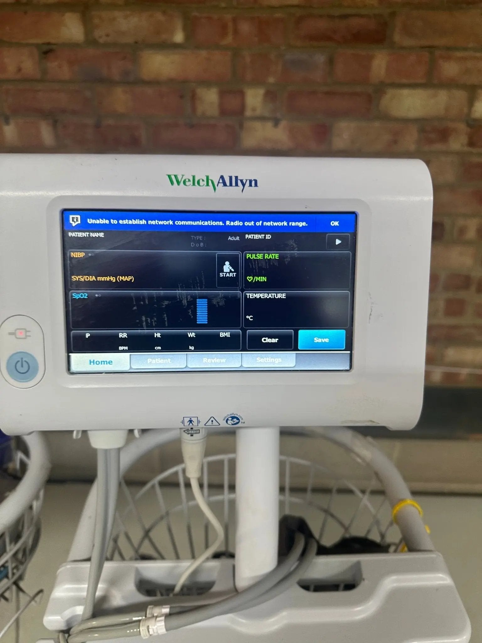 Welch Allyn Connex Spot Monitor with BP and Pulse Oximetry - SelfiMed UK