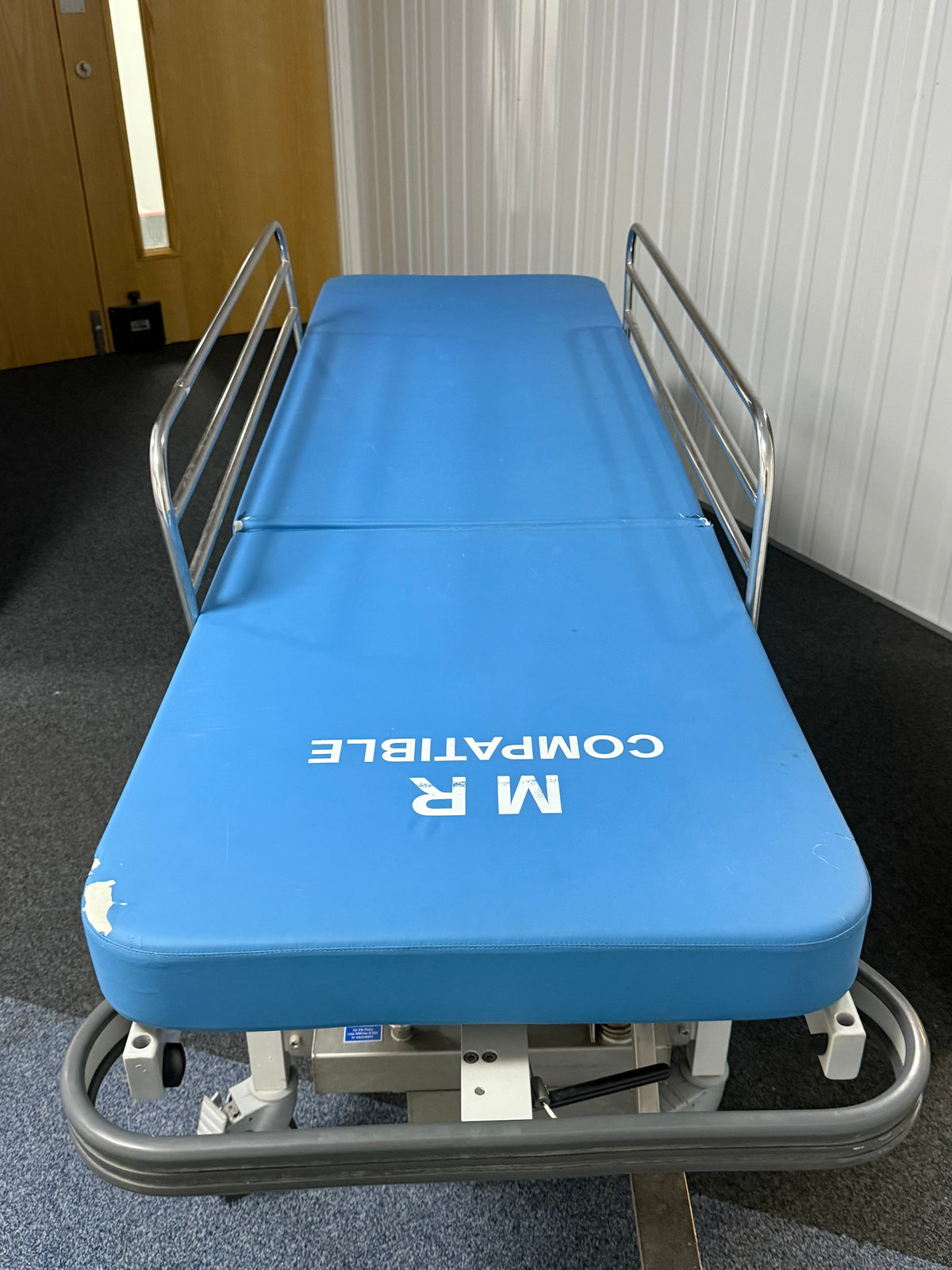 Wardray Warehouse MRI Compatible Patient Trolley Stryker