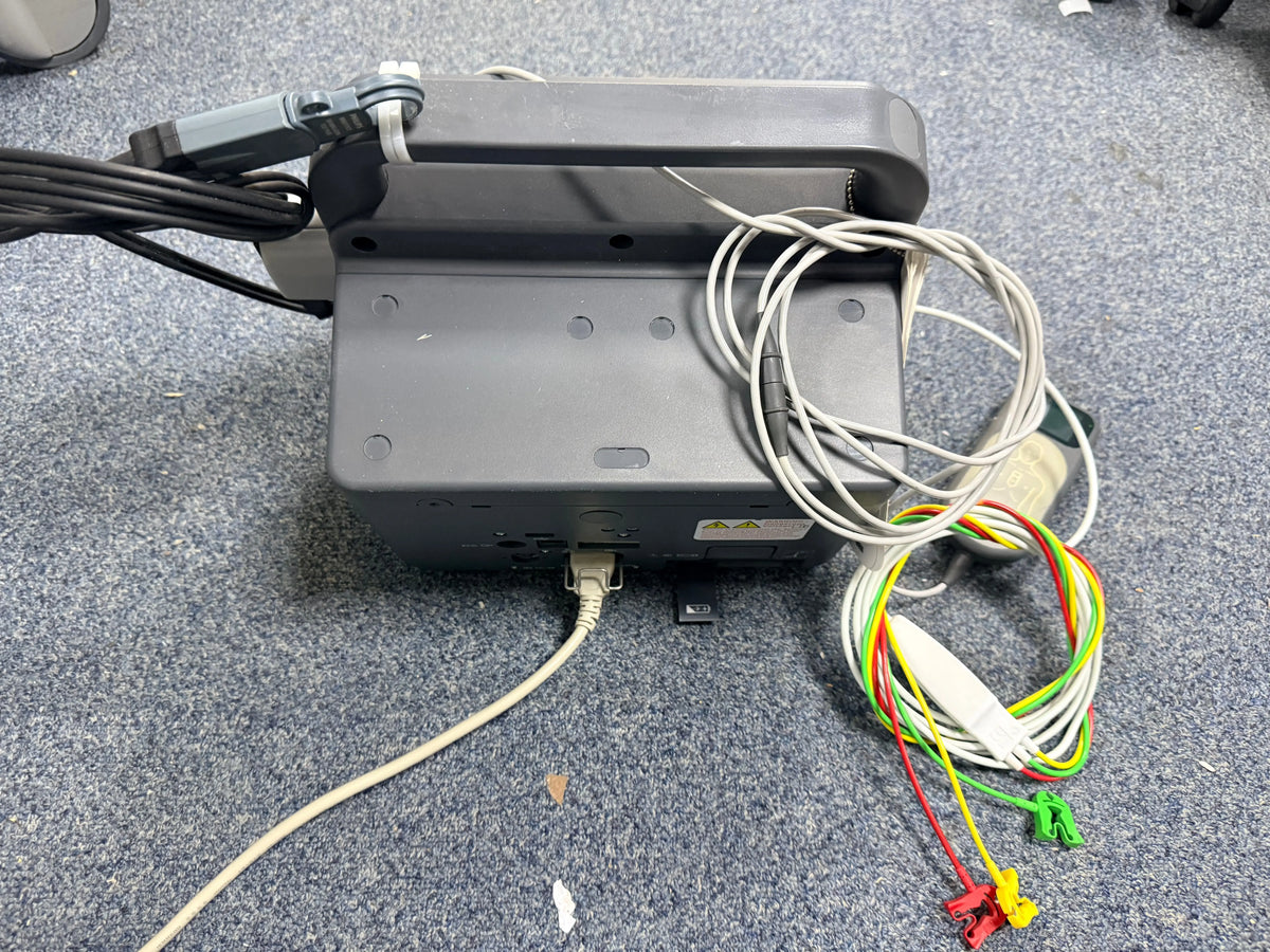 Philips Heartstart Intrepid Defibrillator with Pacer Function (2019) SelfiMed UK