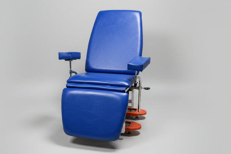 Treatment chair SelfiMed UK
