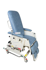 Autotilt SIGMA 250 Critical Care Chair SelfiMed UK