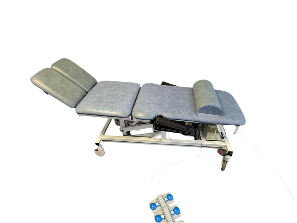 Huntleigh Akron Electric Podiatry Couch