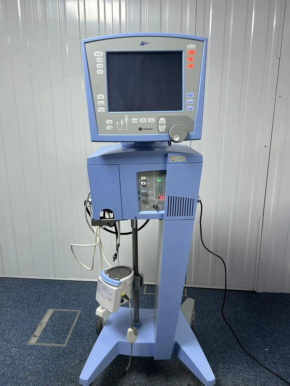 Carefusion Avea Patient Ventilator on Trolley SelfiMed UK