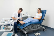 Plinth 2000 Tilting Divided Podiatry Chair - SelfiMed UK