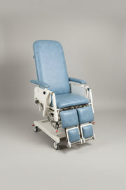 Autotilt SIGMA 250 Critical Care Chair SelfiMed UK