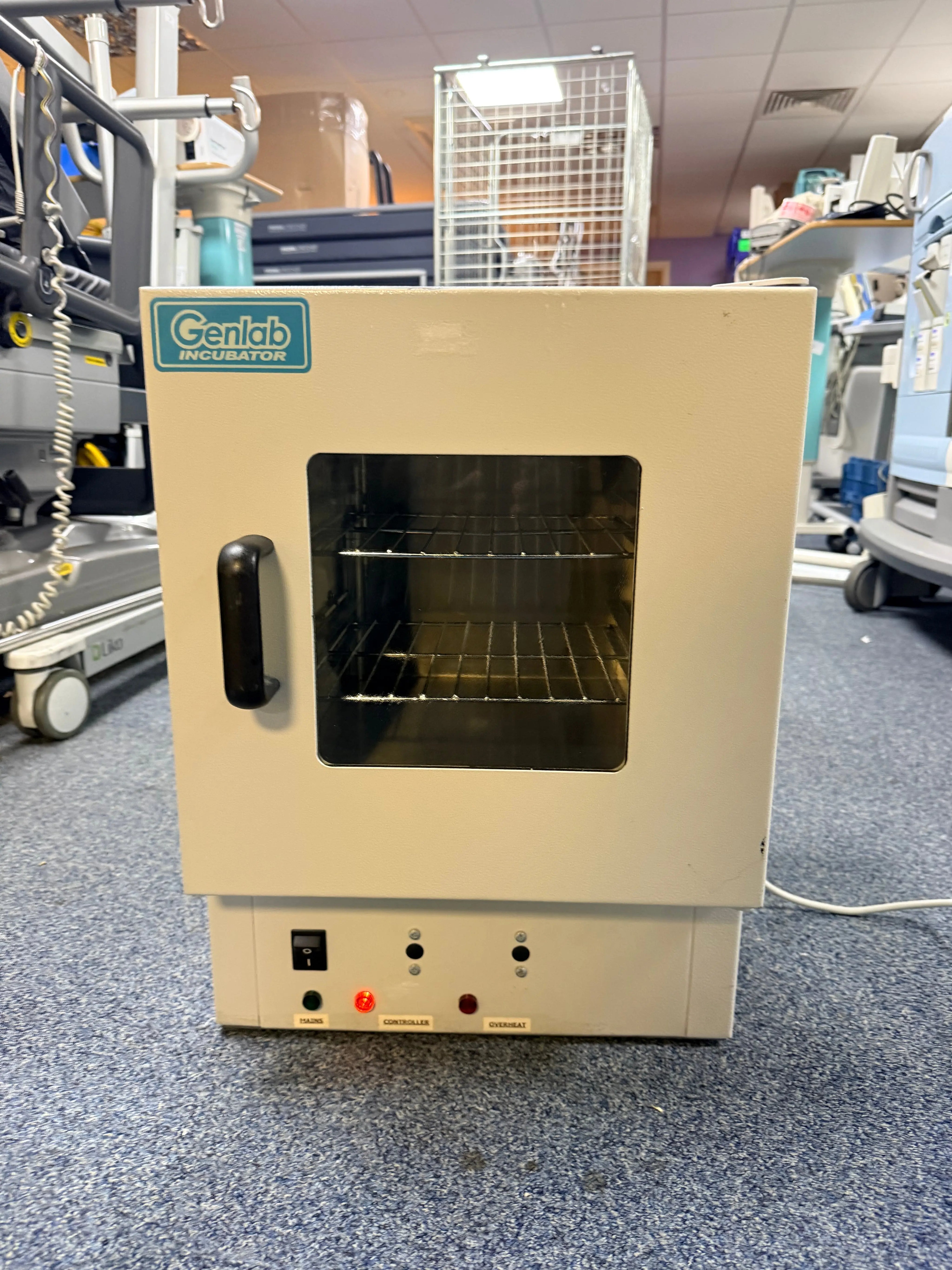 Genlab Bracco18 Incubator - SelfiMed UK