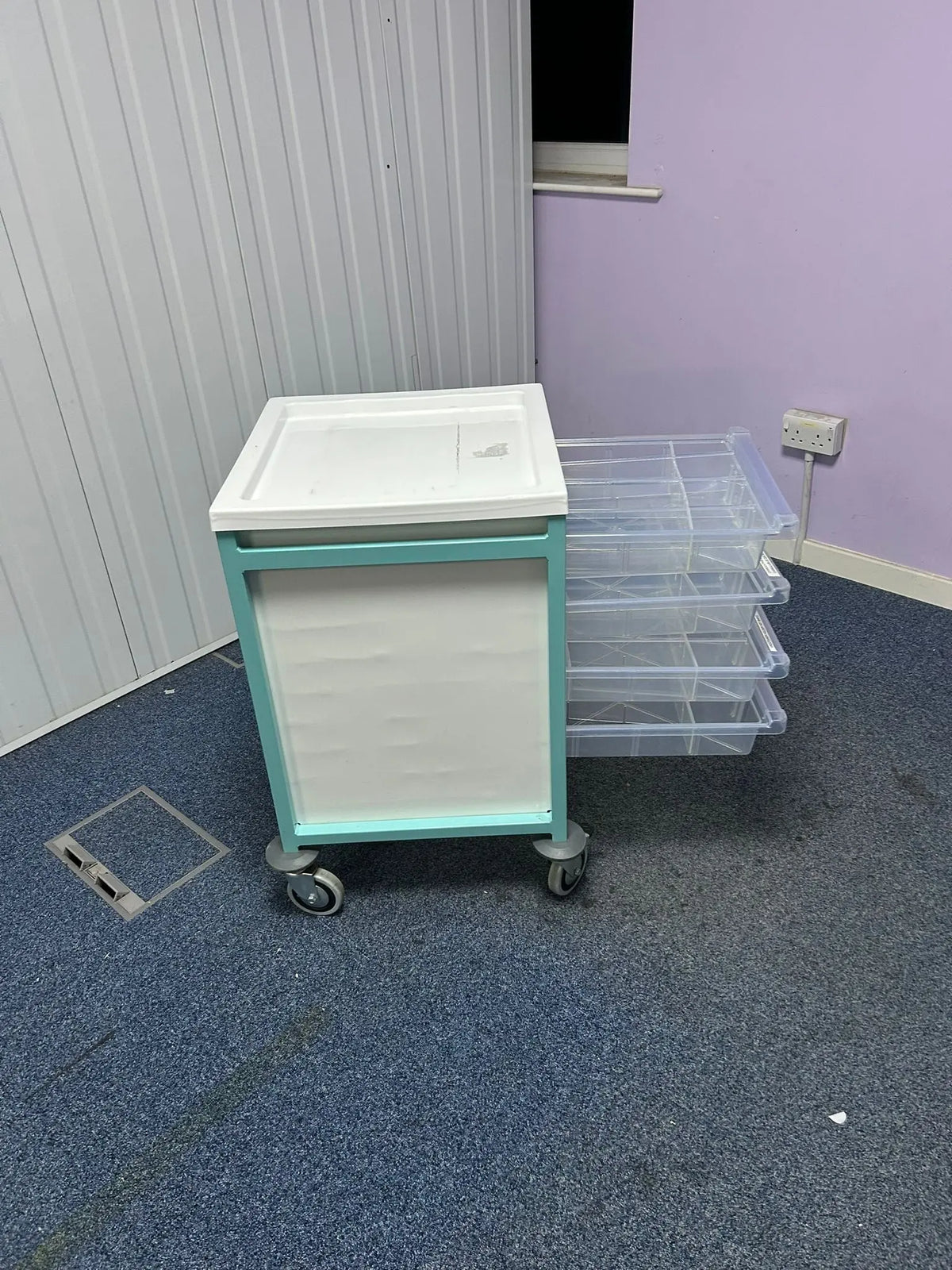Bristol Maid Tray Trolley SelfiMed UK