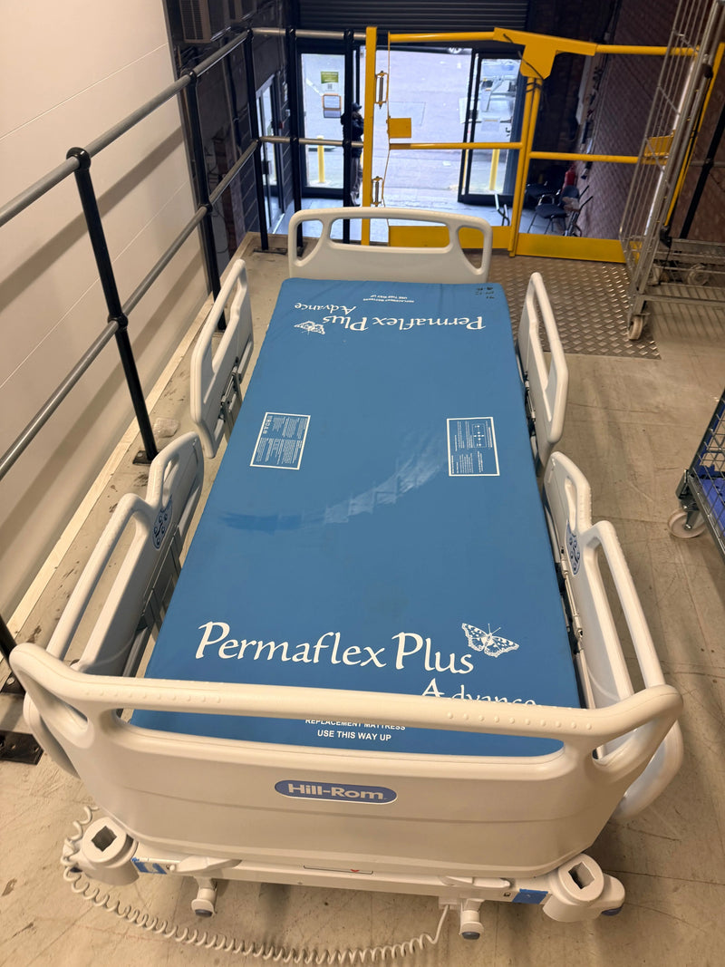 Hill Rom 900 Pro Electric Hospital Bed with Hospital Mattress SelfiMed UK
