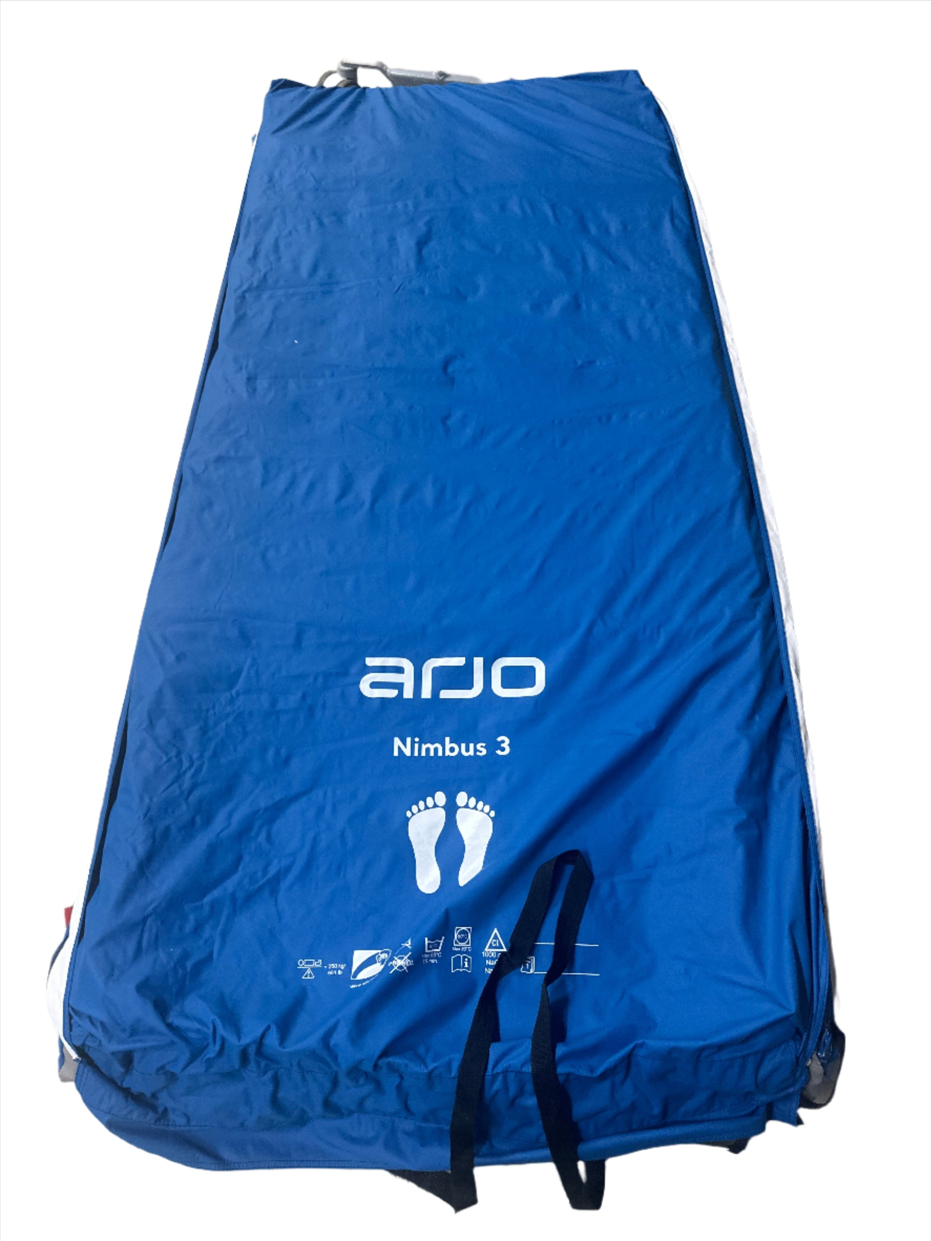 Arjo Huntleigh Nimbus 3 pressure relief mattress, pump and tube ...