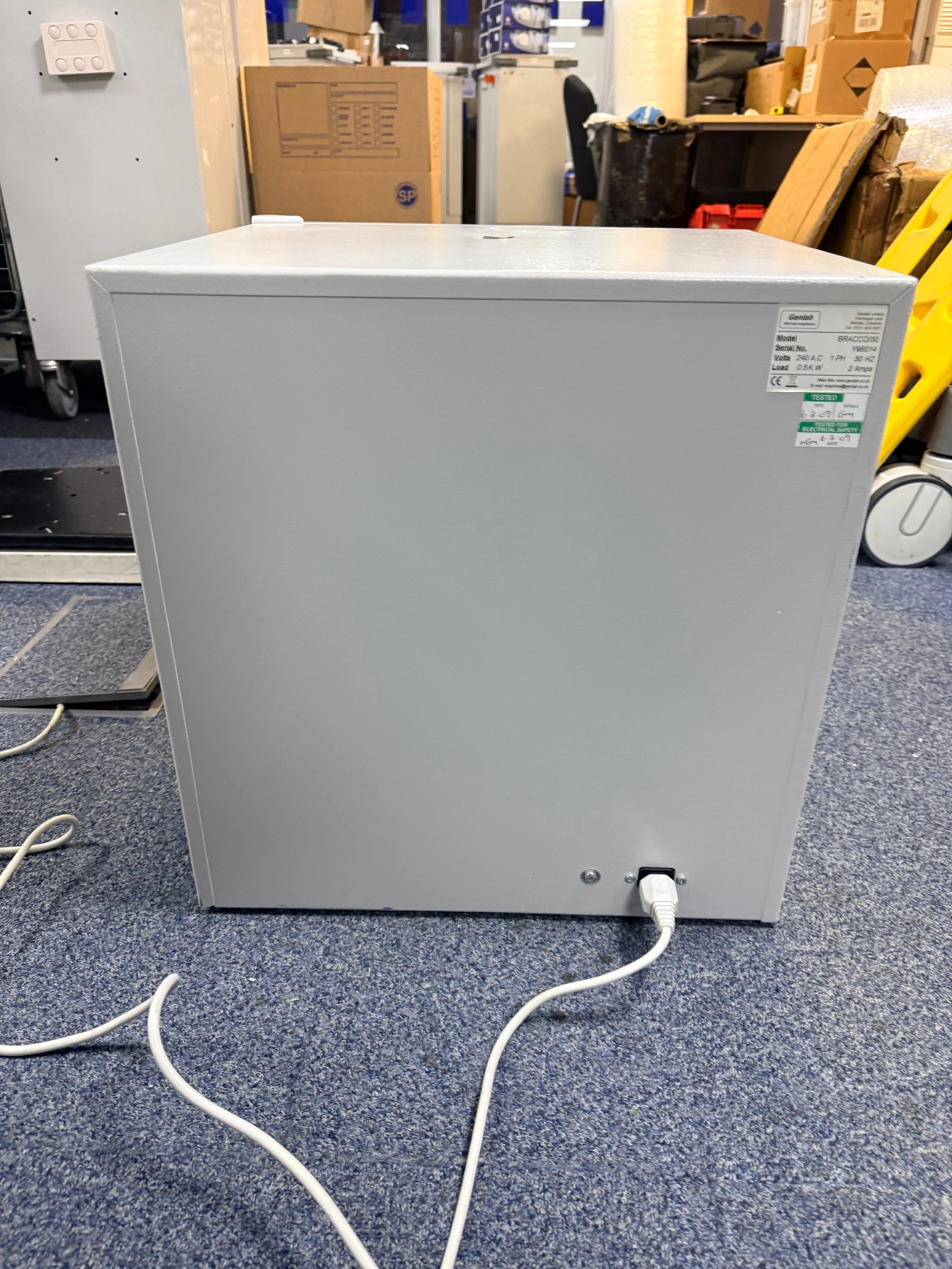 Genlab Bracco 30 Incubator - SelfiMed UK