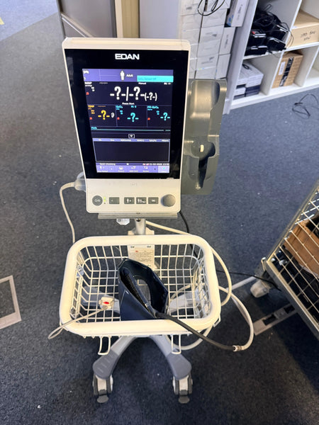 Edan iM3 Patient Monitor with Accessories SelfiMed UK