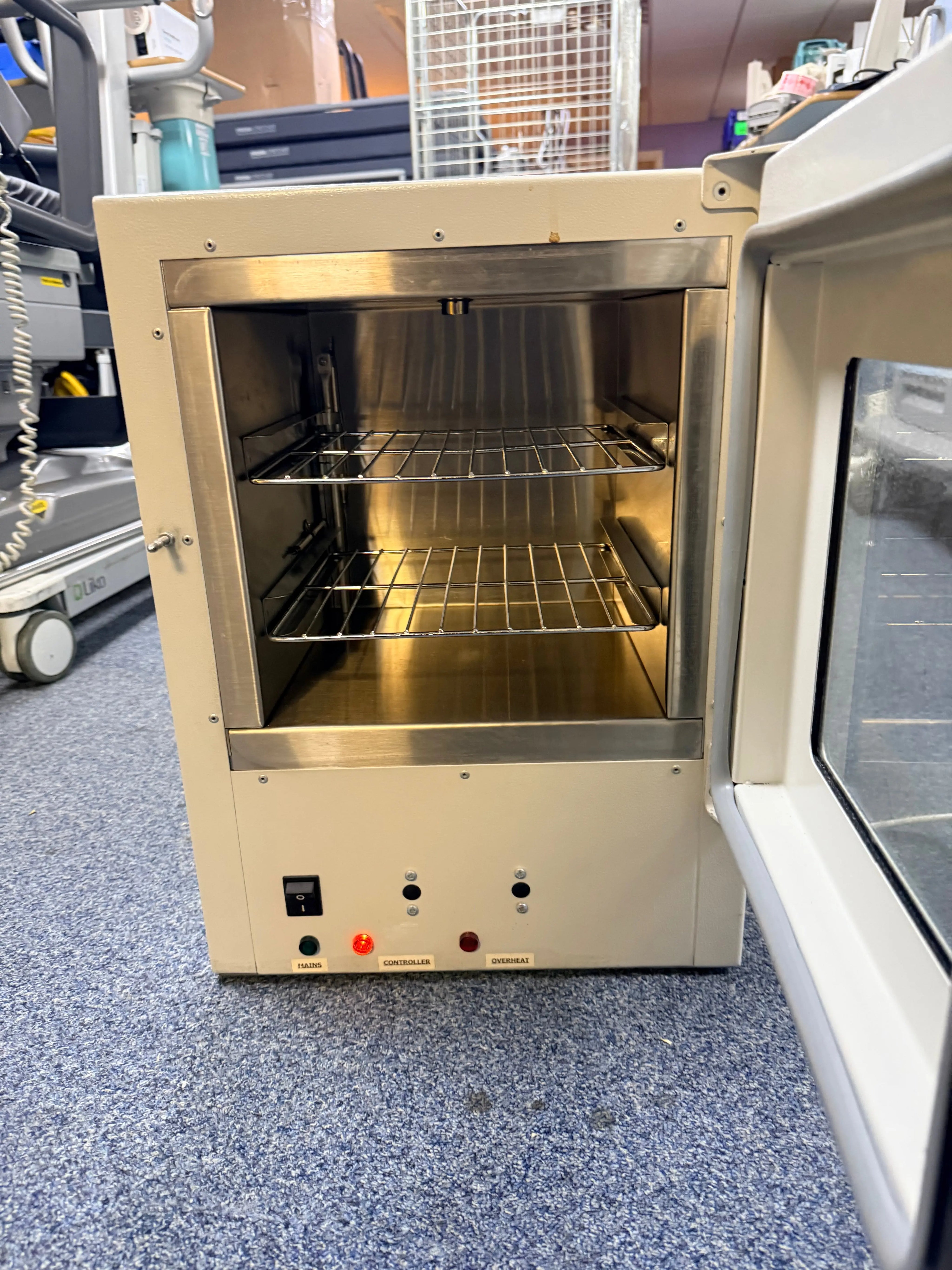 Genlab Bracco18 Incubator - SelfiMed UK