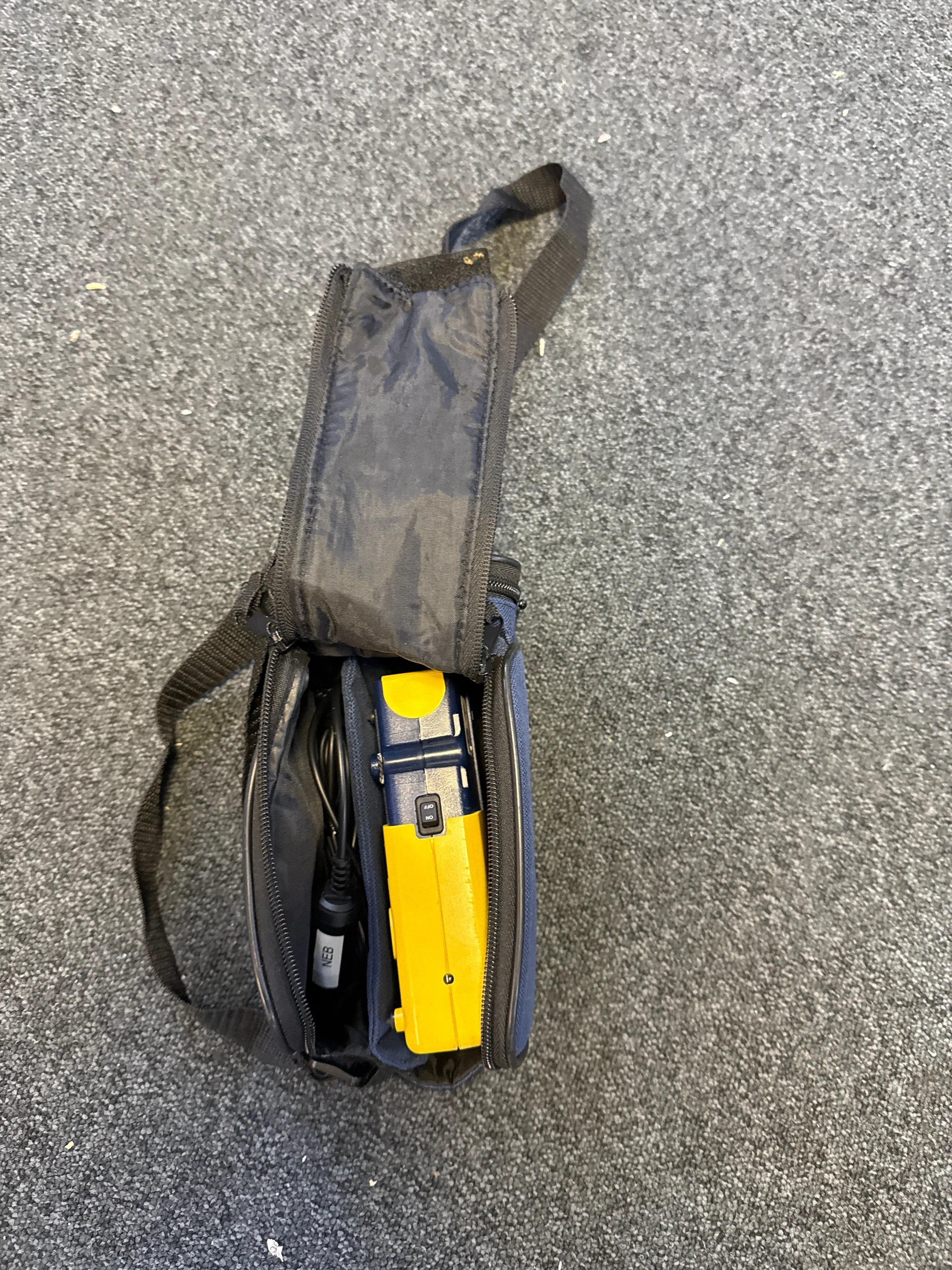 Pari Mini Nebuliser in Case with Li-ion Battery and AC Power Supply and Bag SelfiMed UK