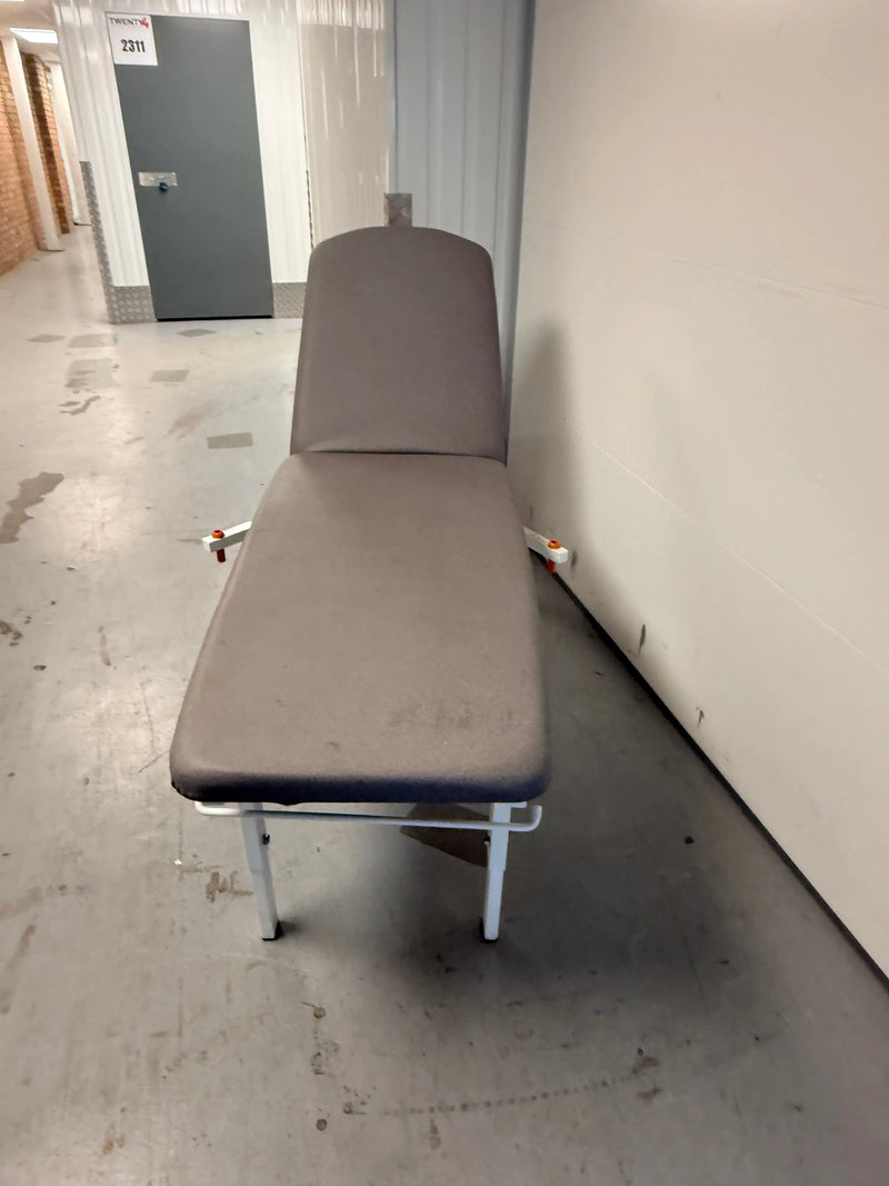 Acime NEO 500 Treatment Table SelfiMed UK
