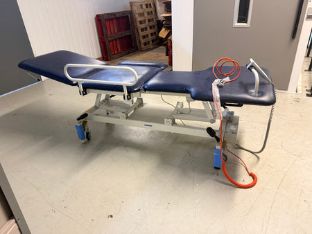 ArjoHuntleigh Electric Examination Couch with Controller SelfiMed UK