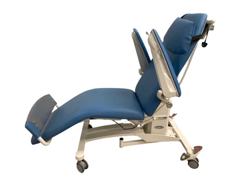 BORCAD PURA medical chair with electric height and Trendelenburg adjustment