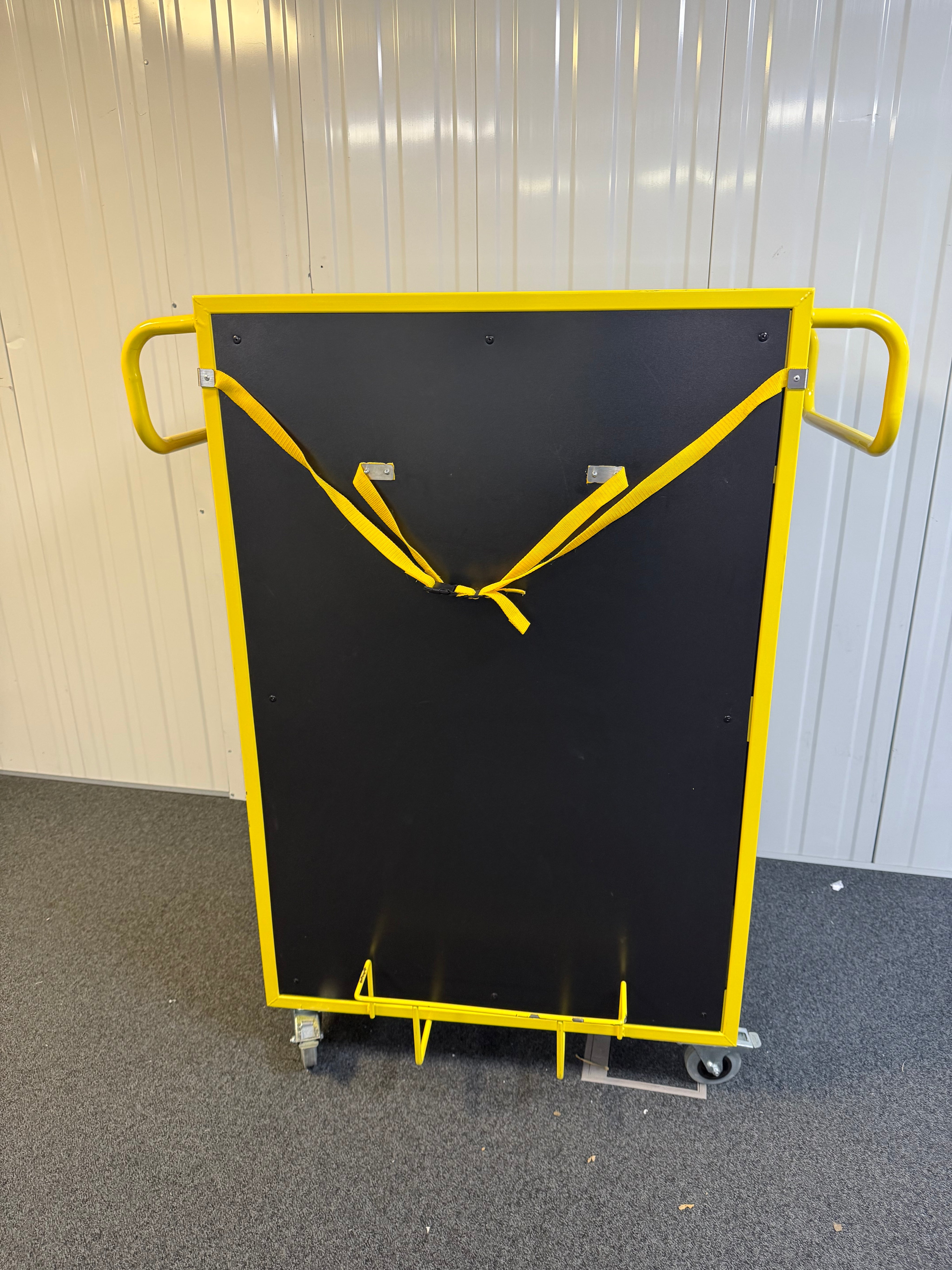 Back-view-of GBUK Banana Response Cabinet used in emergency and clinical care settings