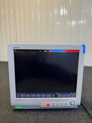 BeneView T8 patient monitor with ECG and SpO₂ cables