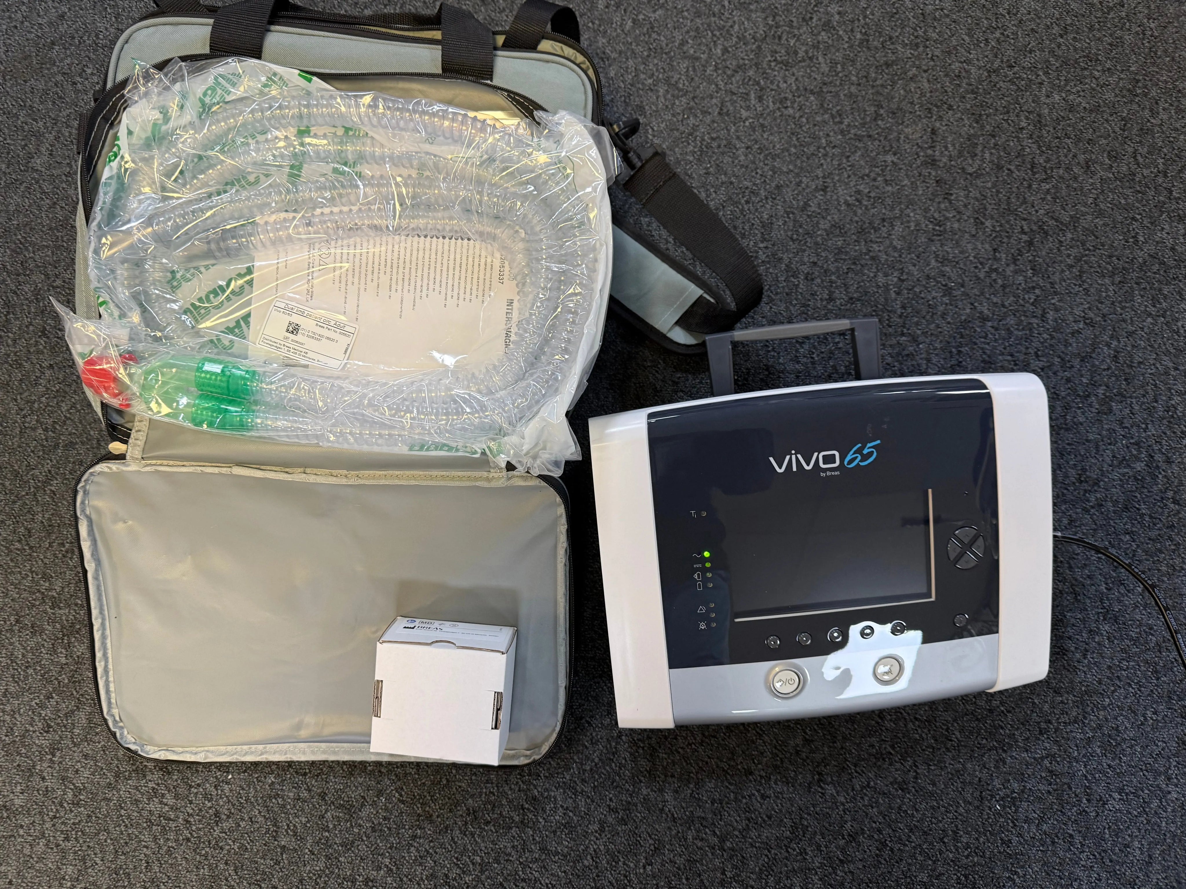 Breas Vivo 65 Ventilator in a Bag with New Breathing Circuit SelfiMed UK