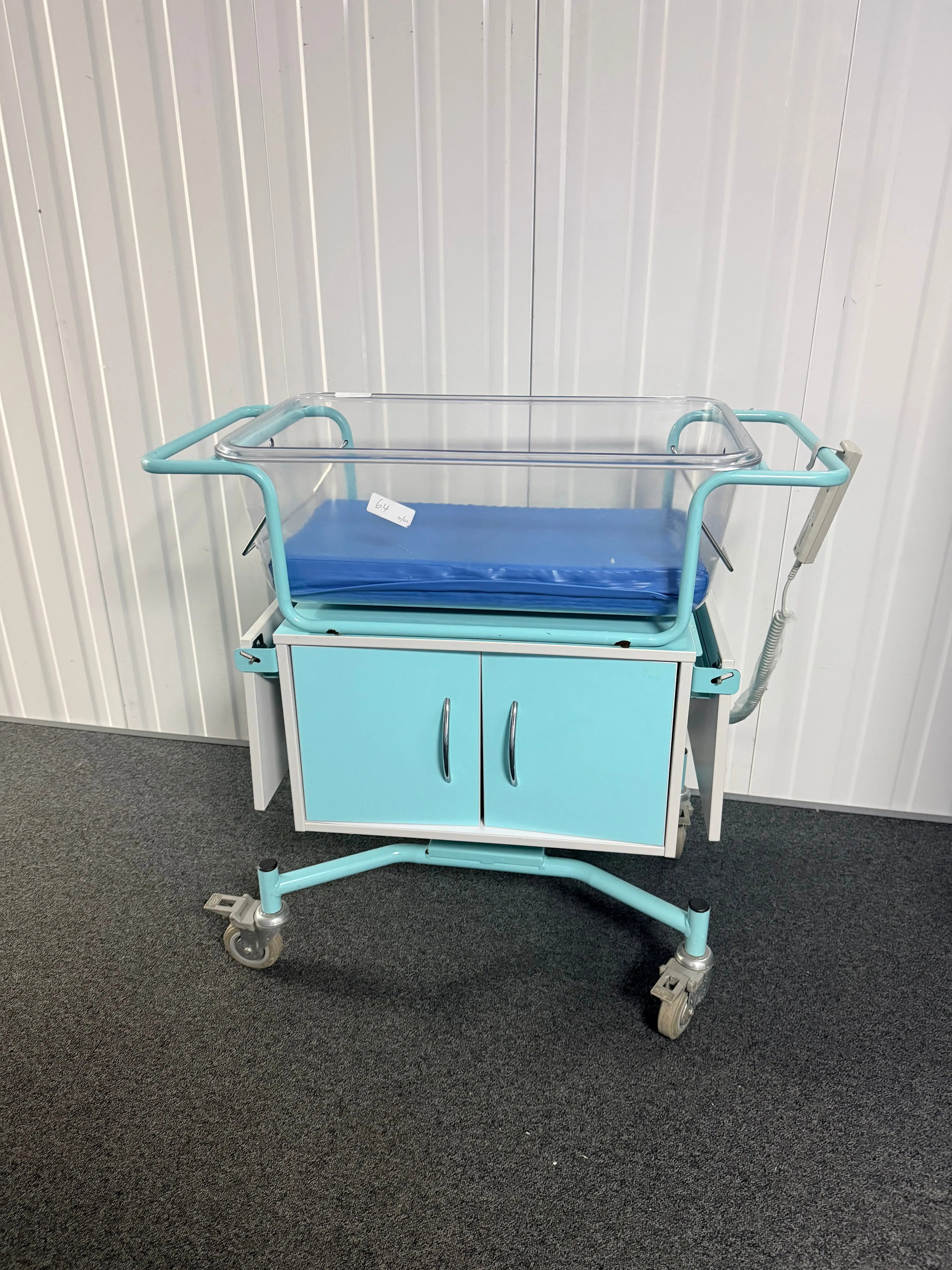 Bristol Maid Electric Baby Cot with Controller, Battery and Mattress - SelfiMed UK