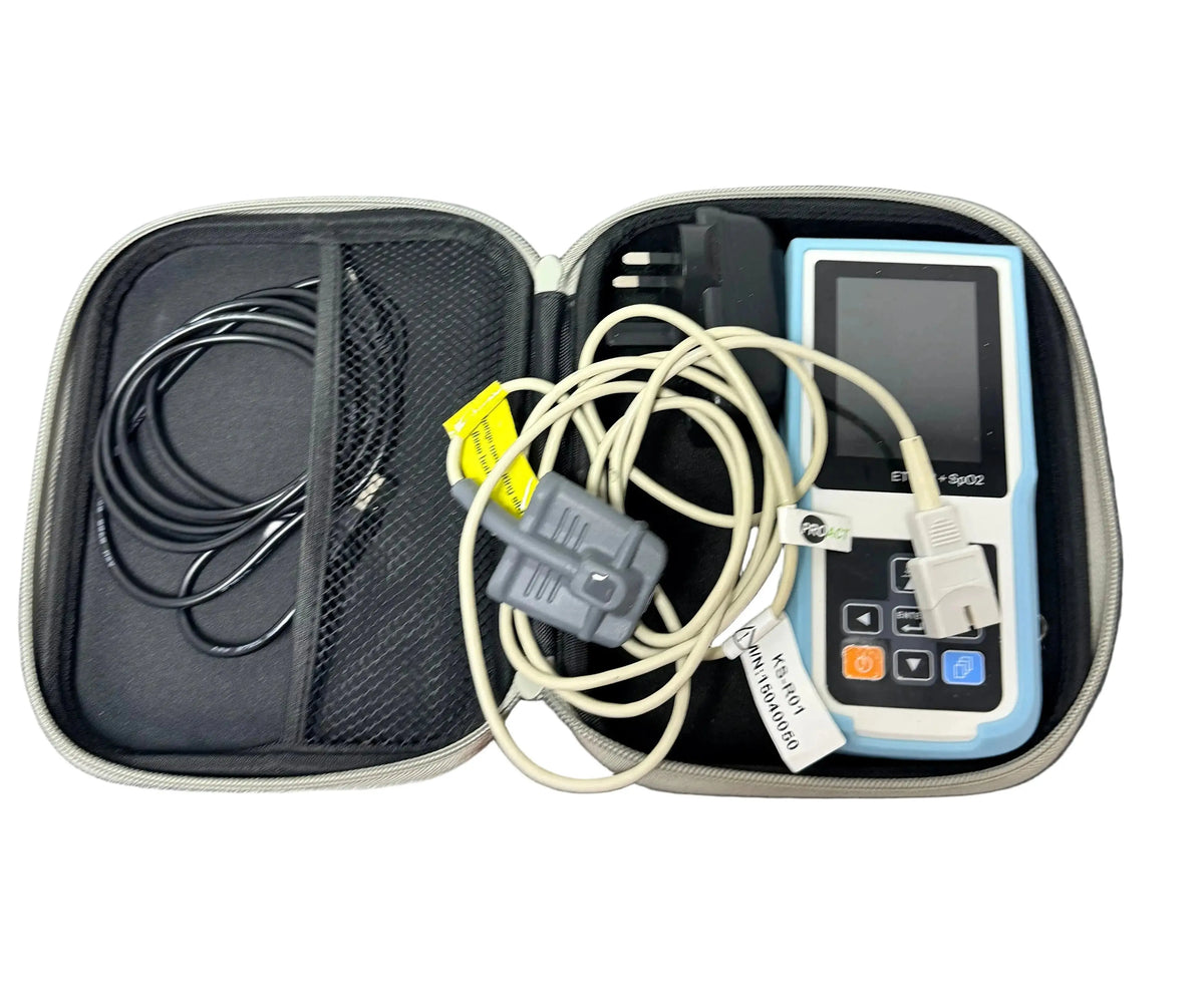 Shenzhen Creative Capnograph and Oximeter Model PC-900B Monitor Including Accessories in Case SelfiMed UK