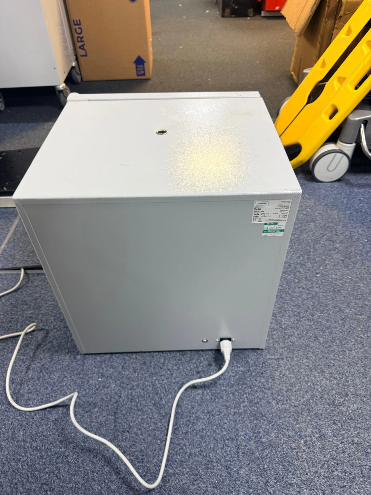 Genlab Bracco 30 Incubator - SelfiMed UK