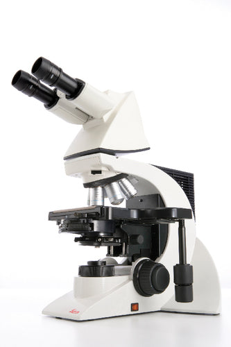 Leica DM2000 LED upright microscope with ergonomic focus knobs and fluorescence module