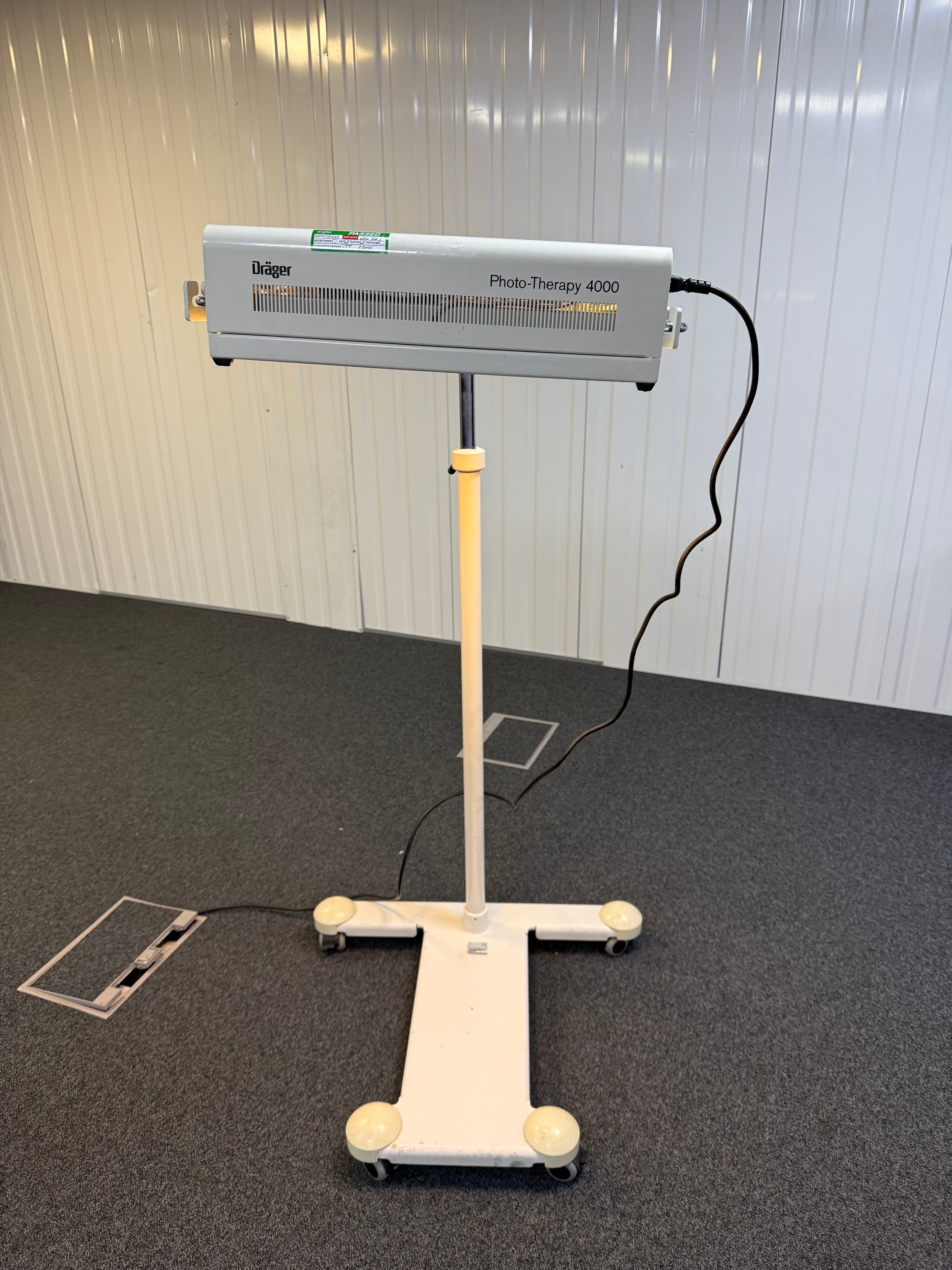 Draeger Photo-Therapy 4000 Lamp – Jaundice Management