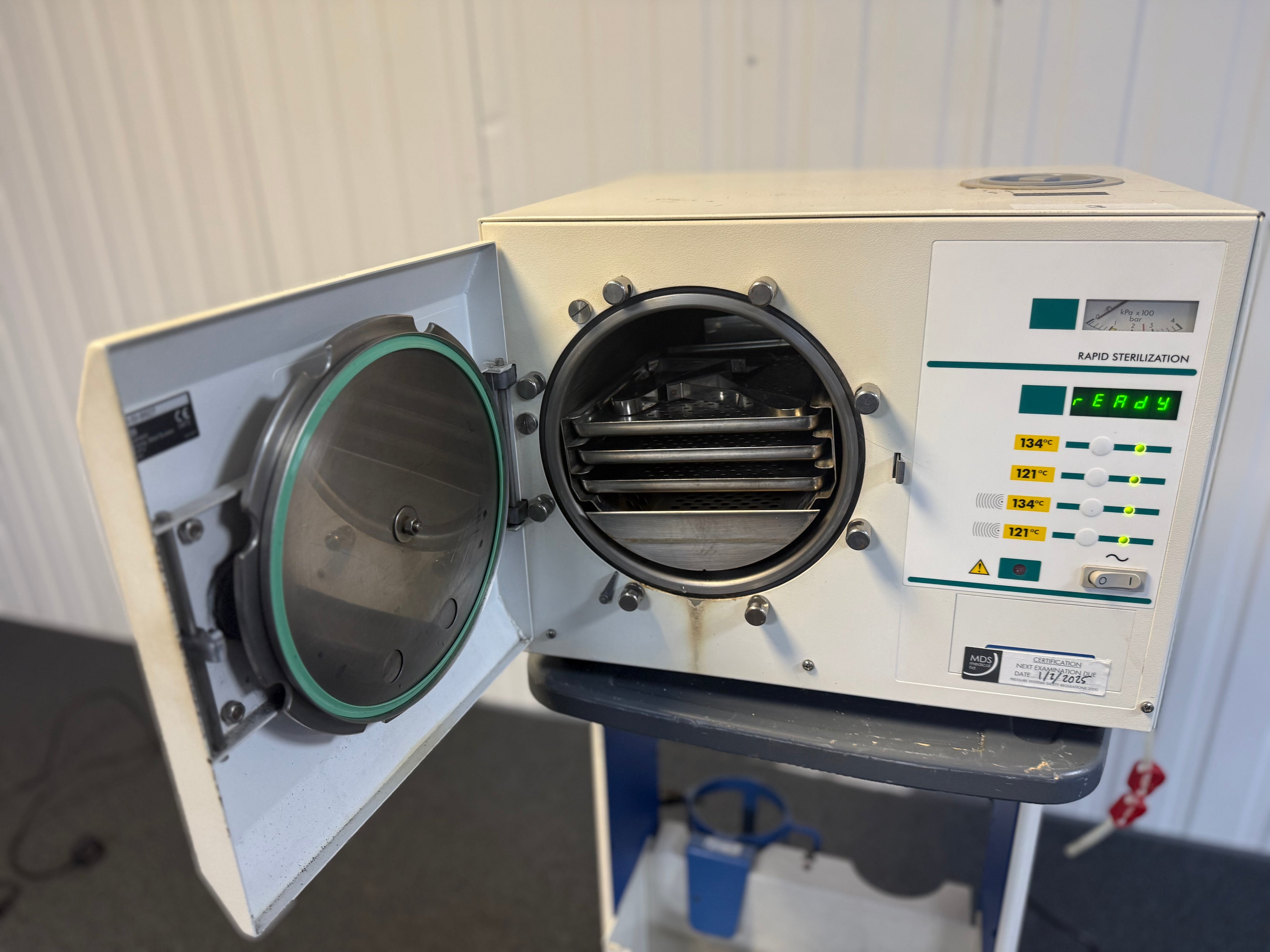 Open chamber of the 16-litre Eschmann SES2000 autoclave.